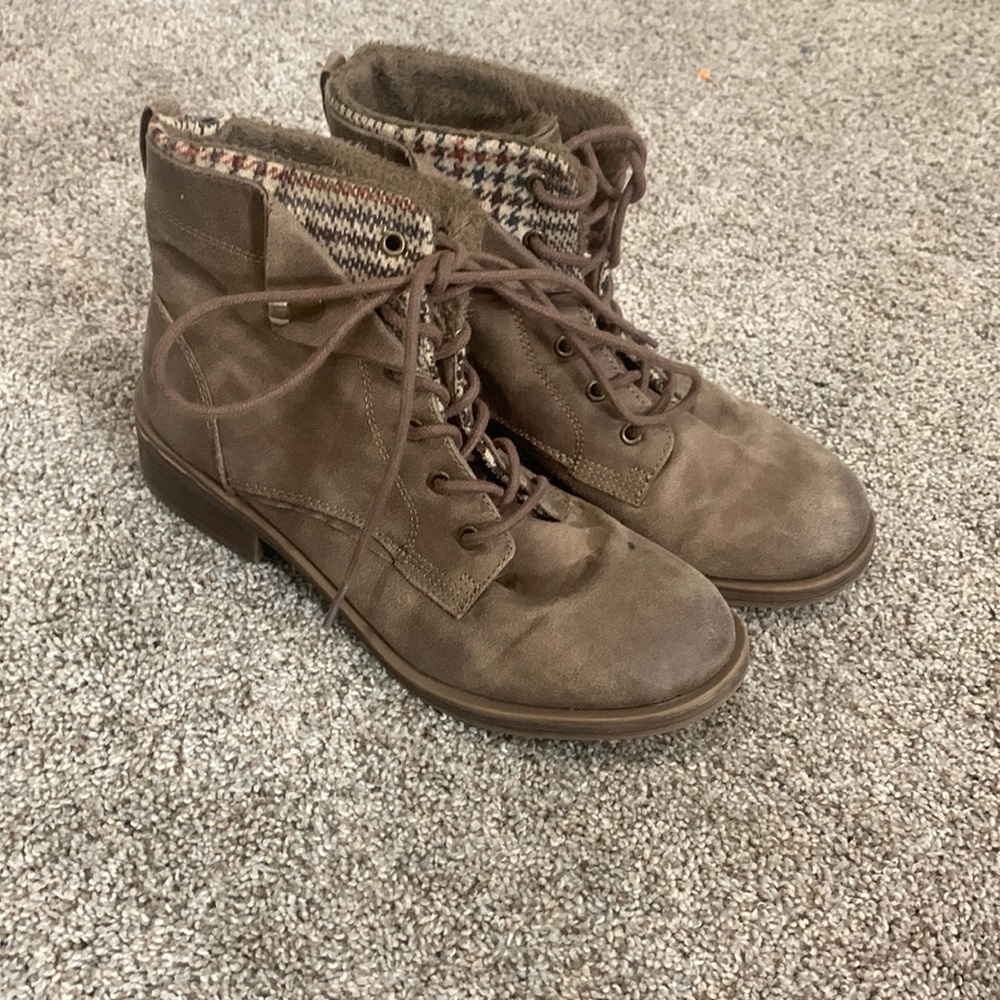 Boots